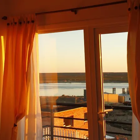 Tower Rock Puerto Deseado Superior Apartment Room photo